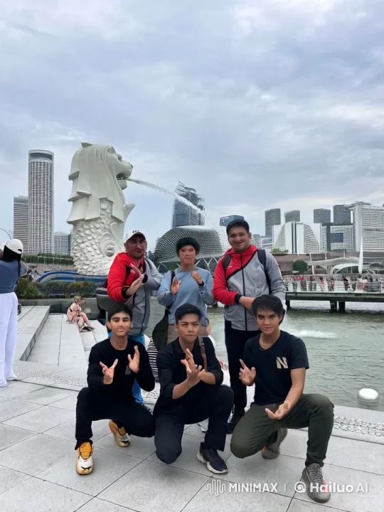 Kungfu Battle at Singapore's Merlion Statue – AI Generated Video | Hailuo AI