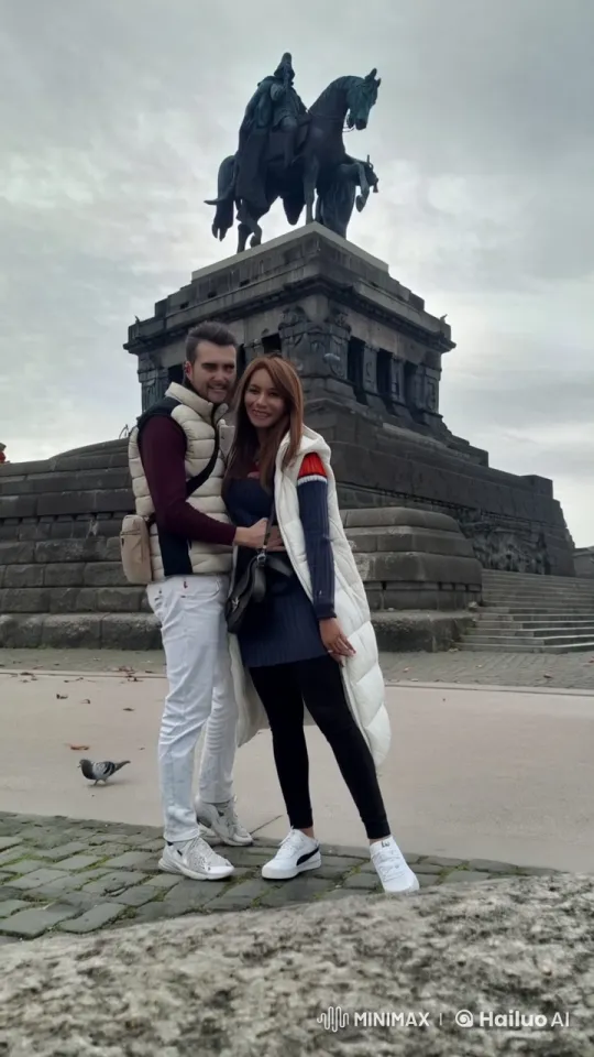 Couple Demonstrates Martial Arts Prowess at Historical Monument – AI Generated Video | Hailuo AI