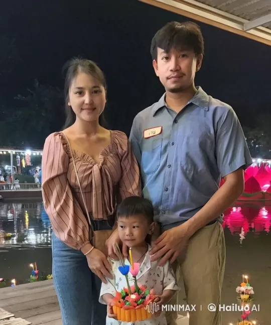 Family Enjoying Festival with Floating Lantern – AI Generated Video | Hailuo AI