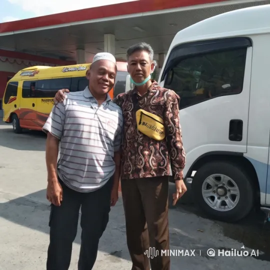 Kungfu Masters Duel at Gas Station – AI Generated Video | Hailuo AI