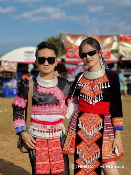 Hmong Festival: Traditional Attire Meets Martial Arts Display – AI Generated Video | Hailuo AI
