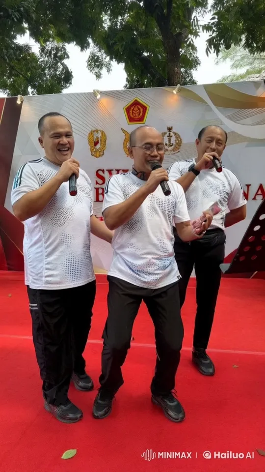Shaolin Kungfu Masters Perform at Official Event – AI Generated Video | Hailuo AI