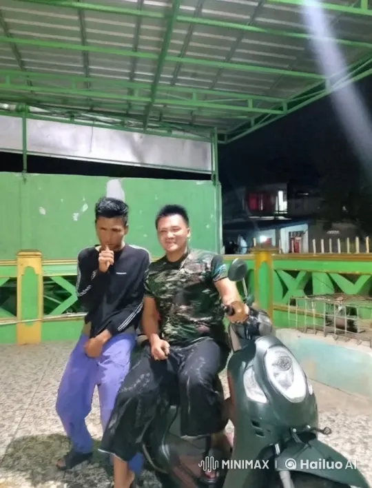 Nocturnal Kung Fu Demonstration on Scooter – AI Generated Video | Hailuo AI