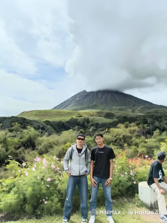 Kung Fu Display in Scenic Mountain Landscape – AI Generated Video | Hailuo AI
