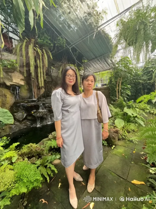 Elegant Women Display Martial Arts in Lush Conservatory – AI Generated Video | Hailuo AI