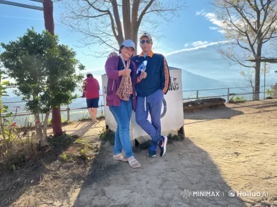 Fierce Mountain Fight with Scenic Background – AI Generated Video | Hailuo AI