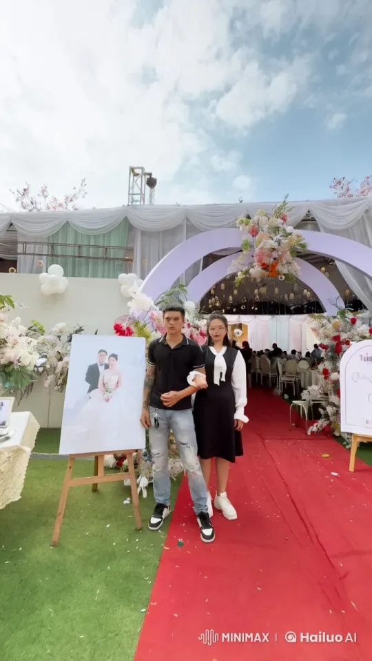 Martial Arts Couple's Dynamic Display at Wedding Venue – AI Generated Video | Hailuo AI