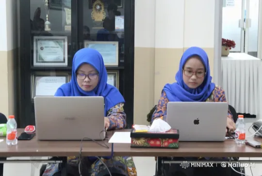 Office Workers Transform into Kungfu Fighters – AI Generated Video | Hailuo AI
