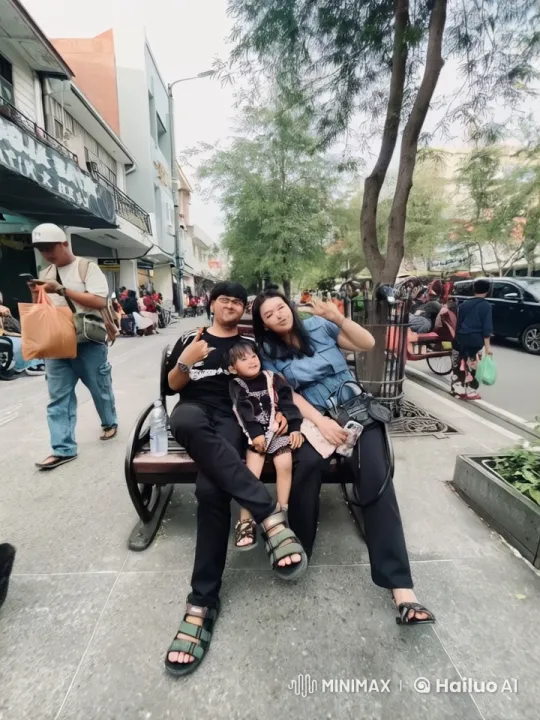 Family Performs Playful Kung Fu on Street Bench – AI Generated Video | Hailuo AI