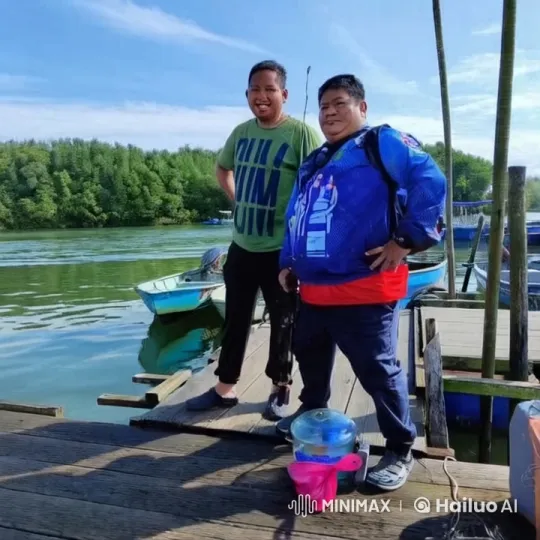 Dynamic Kung Fu Battle on a Riverside Dock – AI Generated Video | Hailuo AI
