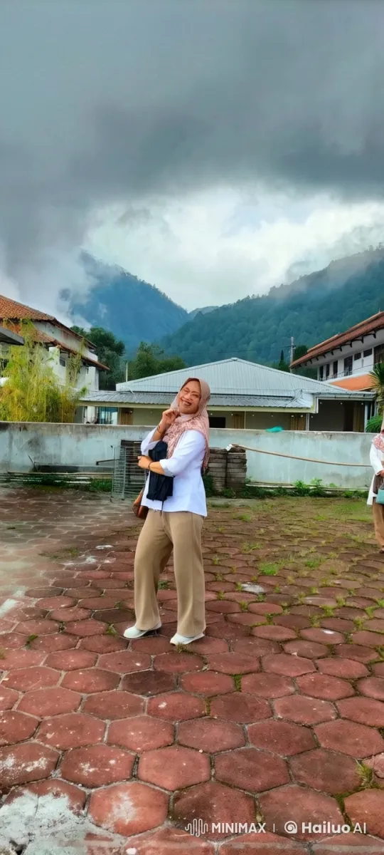 Chinese Kungfu Display in Mountainous Courtyard – AI Generated Video | Hailuo AI