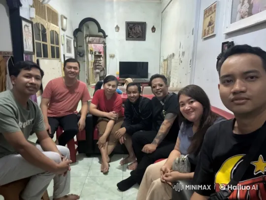 Friends Perform Impressive Kungfu in Small Living Room – AI Generated Video | Hailuo AI