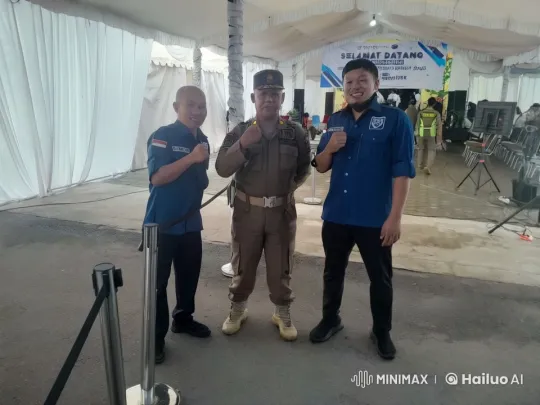 Chinese Kungfu Demonstration in Open Tent Setting – AI Generated Video | Hailuo AI