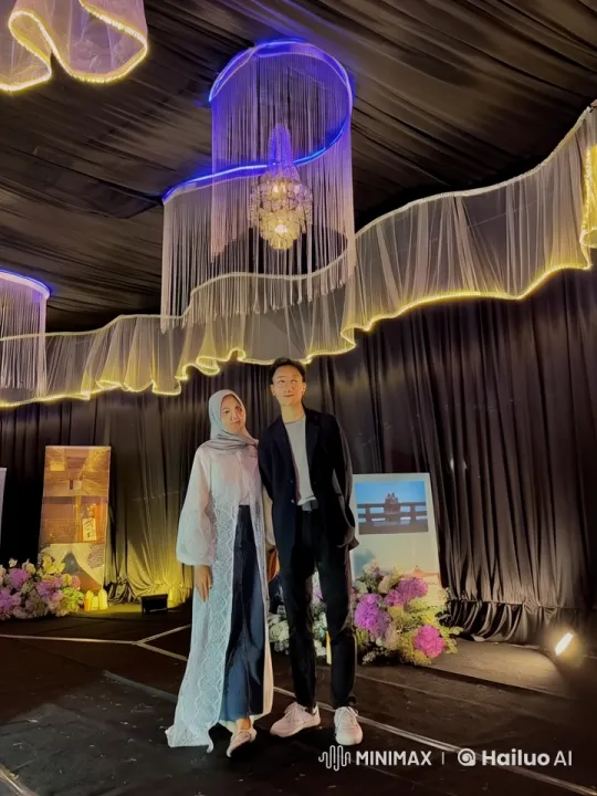 Elegant Kungfu Performance in Luxurious Setting – AI Generated Video | Hailuo AI
