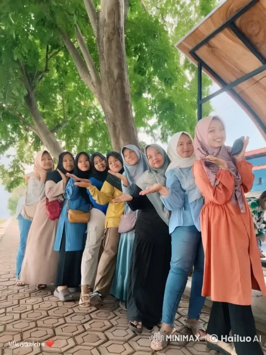 Wing Chun Practitioners Demonstrate Skill and Unity – AI Generated Video | Hailuo AI