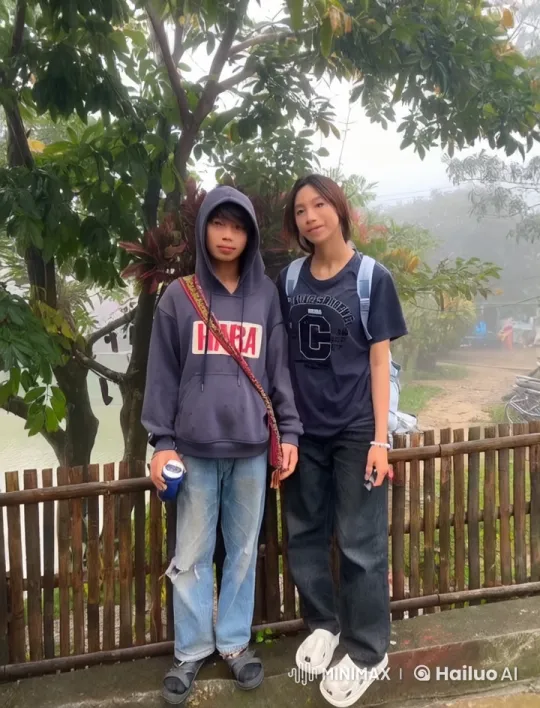 Young Practitioners Display Synchronized Kungfu Skills – AI Generated Video | Hailuo AI