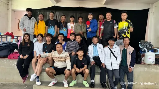 Animated Group Photo: Friendly Gathering in Sports Facility – AI Generated Video | Hailuo AI