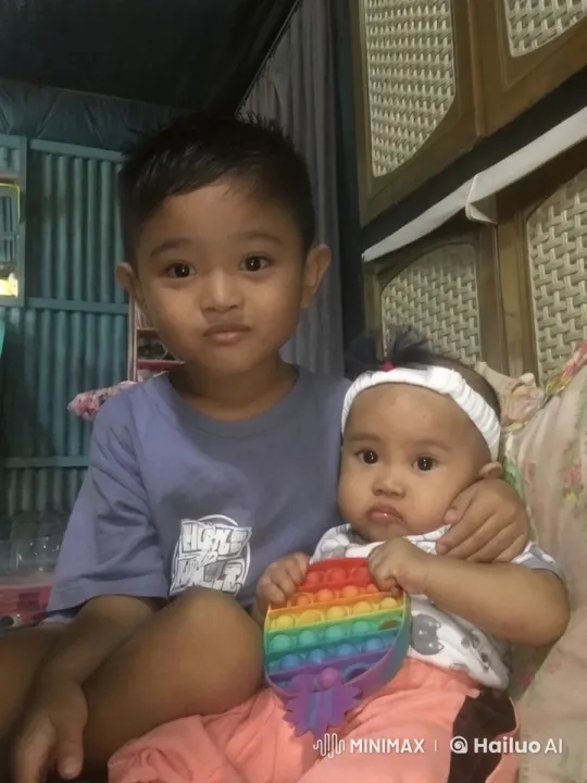 Two Children Practicing Kungfu in a Wooden Room – AI Generated Video | Hailuo AI