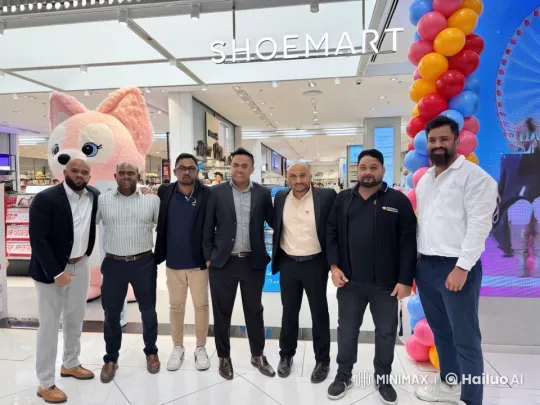 Six Men Perform Energetic Kung Fu in Front of Shoemart – AI Generated Video | Hailuo AI