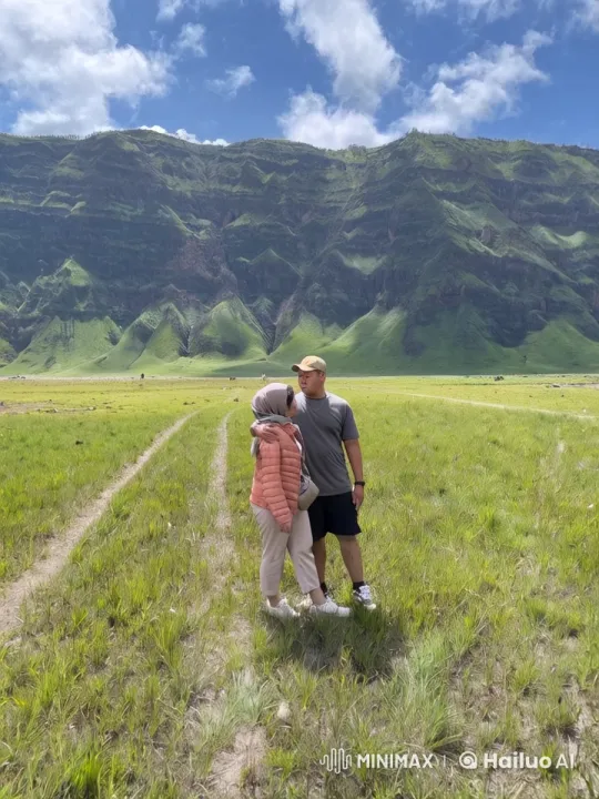 Kungfu Practitioners Showcase Artistry in Nature – AI Generated Video | Hailuo AI
