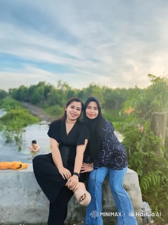 Women Practicing Martial Arts by the Riverside – AI Generated Video | Hailuo AI