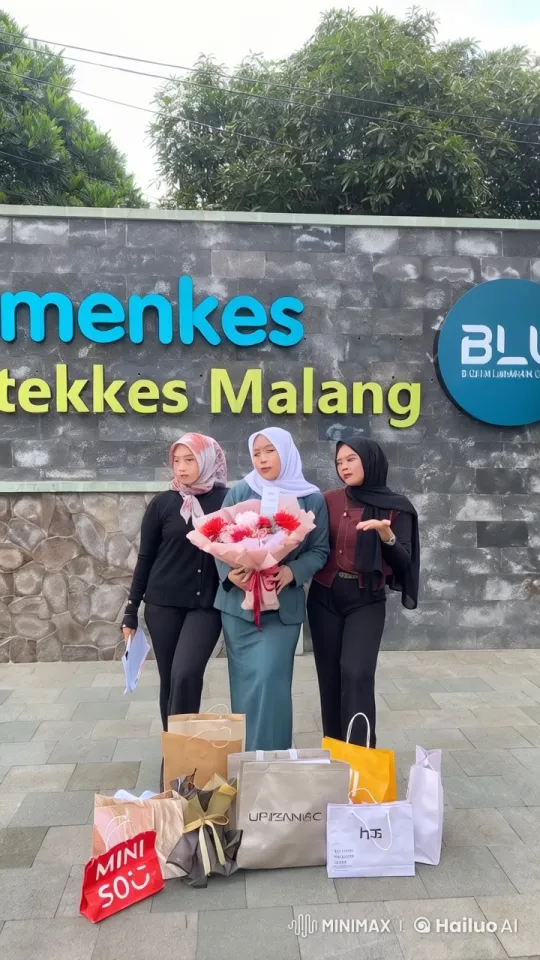 Poltekkes Malang Women Perform Synchronized Kung Fu – AI Generated Video | Hailuo AI