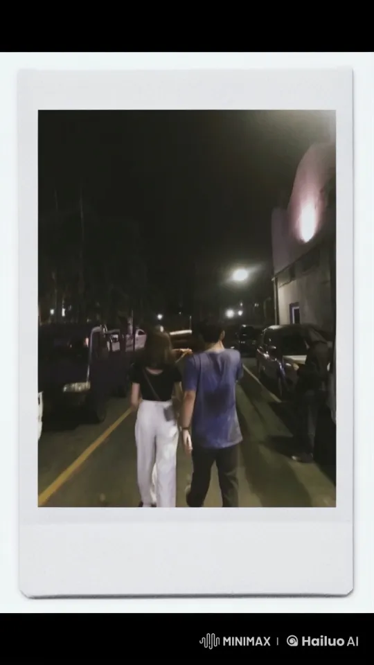 Nighttime Friendship: Playful Kung Fu Stance on a Quiet Street – AI Generated Video | Hailuo AI