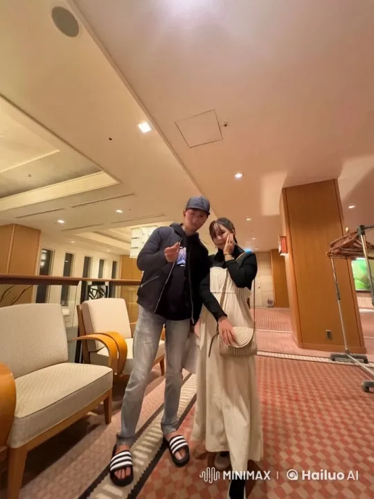 Couple Engages in Dynamic Kung Fu Battle in Modern Lobby – AI Generated Video | Hailuo AI