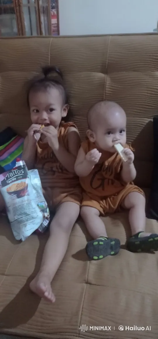 Children's Playful Kungfu Fight on Couch – AI Generated Video | Hailuo AI