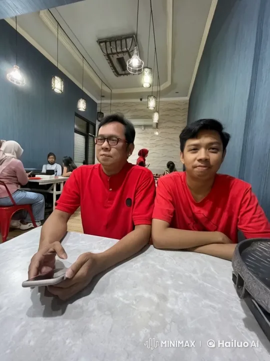 Red Shirts Engage in Intense Restaurant Fight – AI Generated Video | Hailuo AI