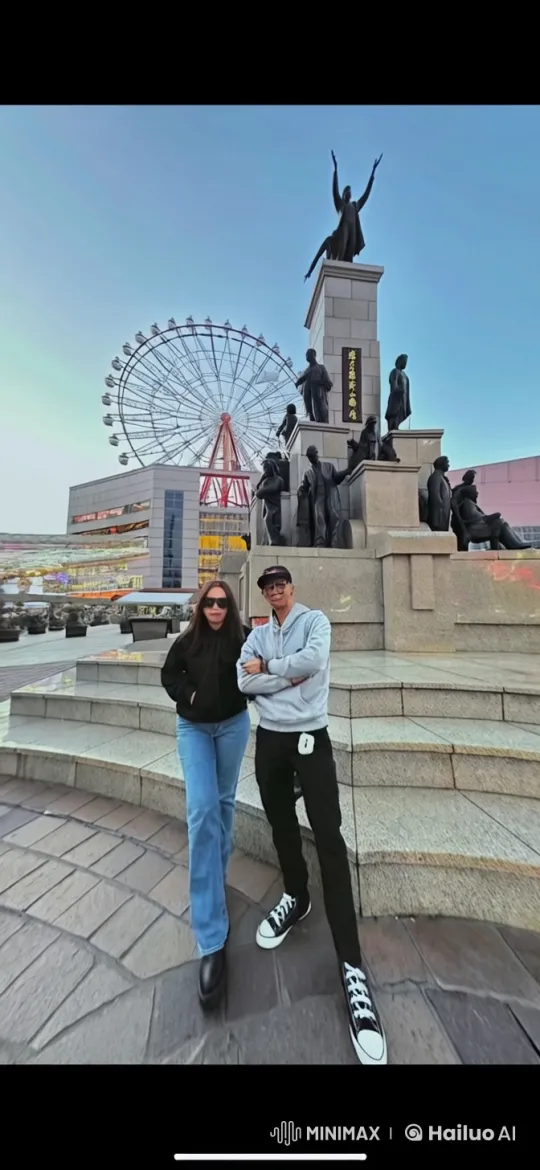 Kungfu Duelers in Monument Square – AI Generated Video | Hailuo AI