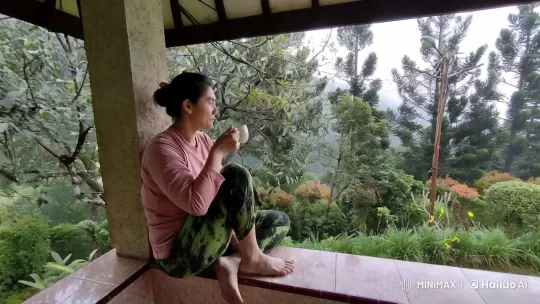 Morning Kung Fu Routine in Lush Forest Setting – AI Generated Video | Hailuo AI