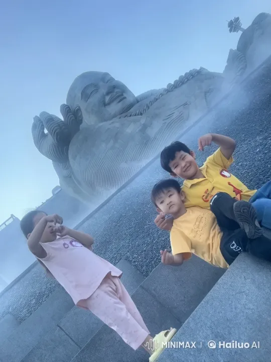 Children Practice Martial Arts in Front of Buddha Statue – AI Generated Video | Hailuo AI