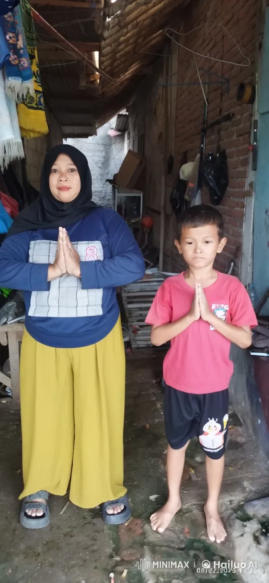Woman and Boy Practice Kungfu in Narrow Alley – AI Generated Video | Hailuo AI
