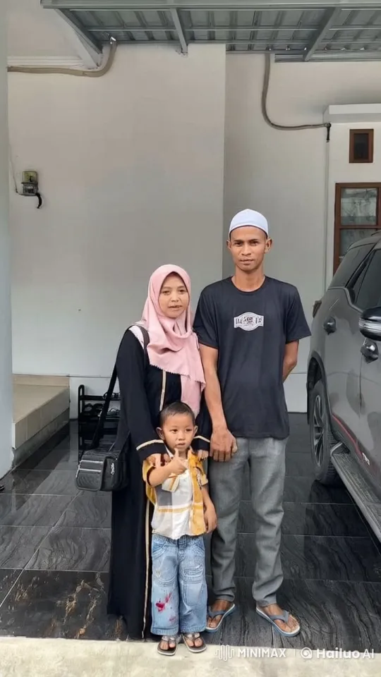 Family Practicing Karate in Garage – AI Generated Video | Hailuo AI