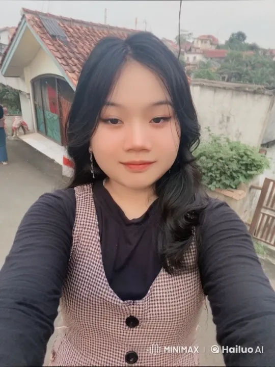 Kungfu Performance in Quiet Residential Street – AI Generated Video | Hailuo AI
