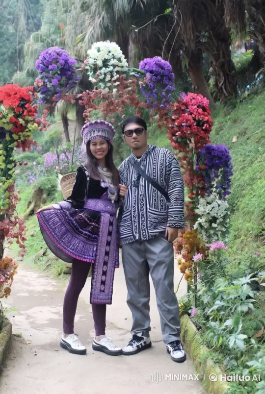 Traditional Attire Couple Performs Graceful Kung Fu – AI Generated Video | Hailuo AI