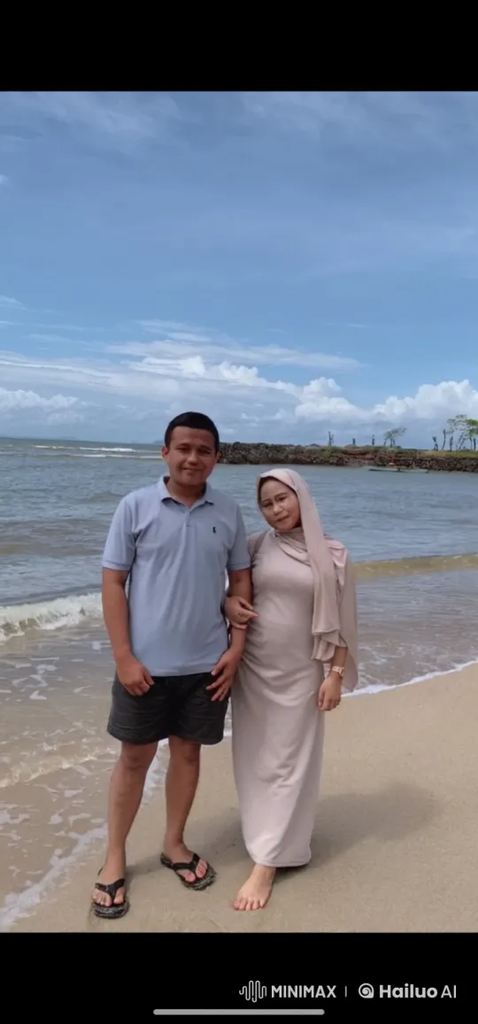 Kungfu Display on Seaside with Supportive Companion – AI Generated Video | Hailuo AI