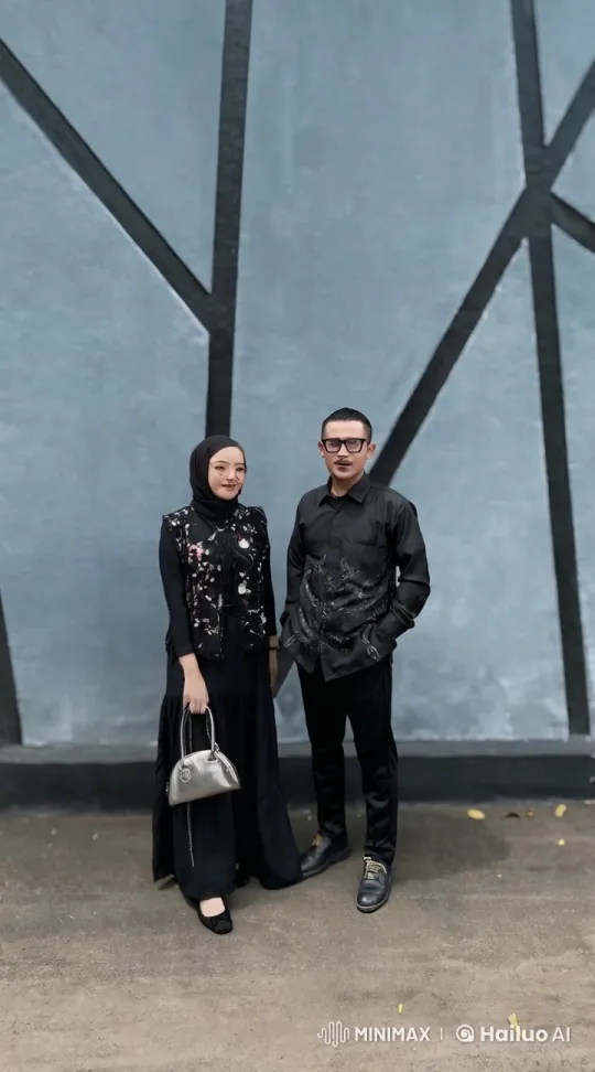 Couple Performing Coordinated Kung Fu Moves – AI Generated Video | Hailuo AI