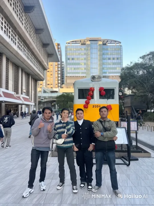 Urban Kungfu Demonstration in Modern Cityscape – AI Generated Video | Hailuo AI
