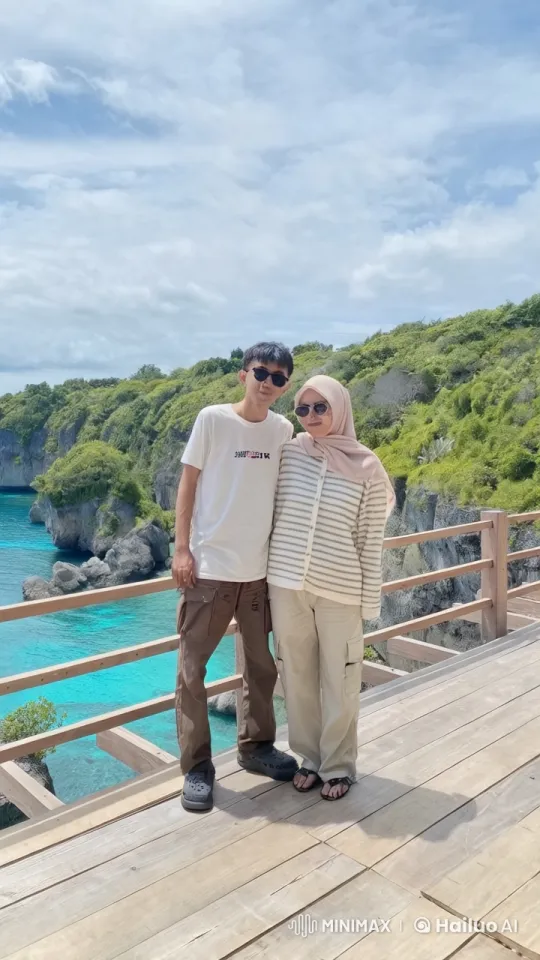 Kungfu Practitioners Perform with Grace in Scenic Setting – AI Generated Video | Hailuo AI