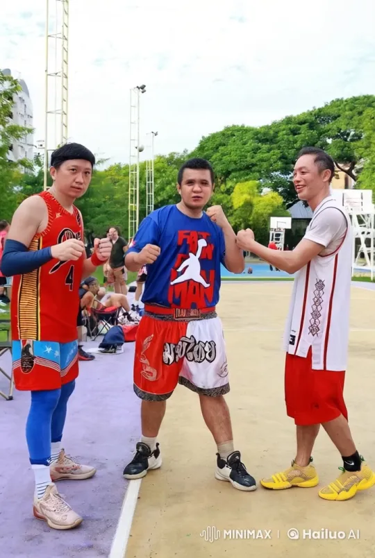 Martial Artists Display Strength and Agility – AI Generated Video | Hailuo AI