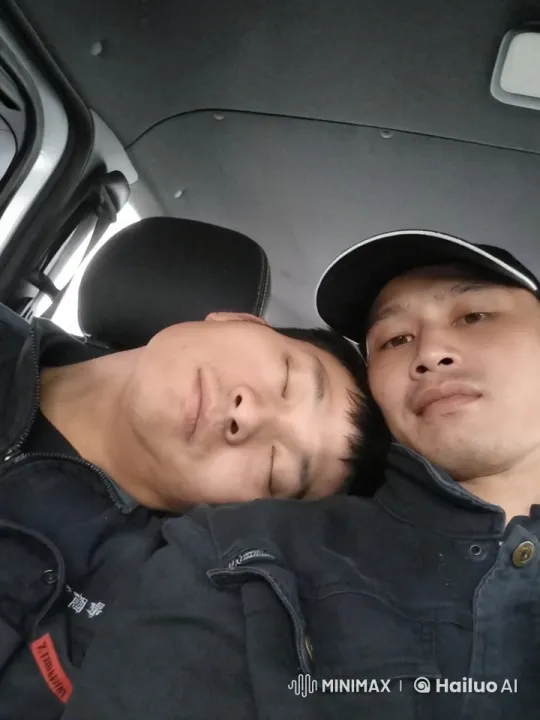 Intense Kungfu Fight Inside a Vehicle – AI Generated Video | Hailuo AI