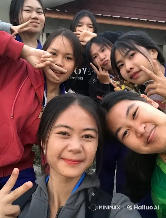 Young People Perform Energetic Martial Arts Display – AI Generated Video | Hailuo AI