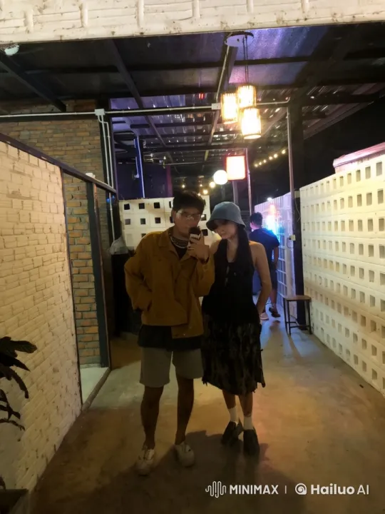 Stylish Kungfu Duel in Modern Setting – AI Generated Video | Hailuo AI