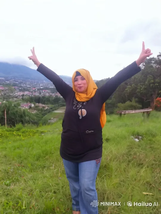 Woman Celebrates with Dynamic Kung Fu on Hillside – AI Generated Video | Hailuo AI