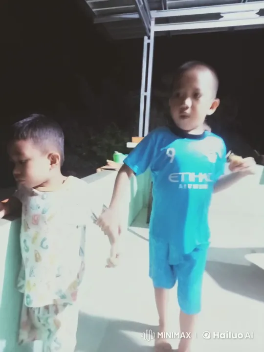 Children Practice Kungfu on Terrace at Night – AI Generated Video | Hailuo AI