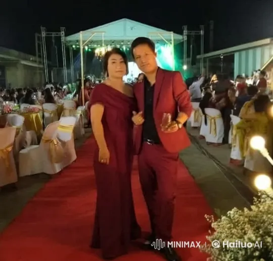 Dynamic Kung Fu Fight on Red Carpet at Festive Event – AI Generated Video | Hailuo AI