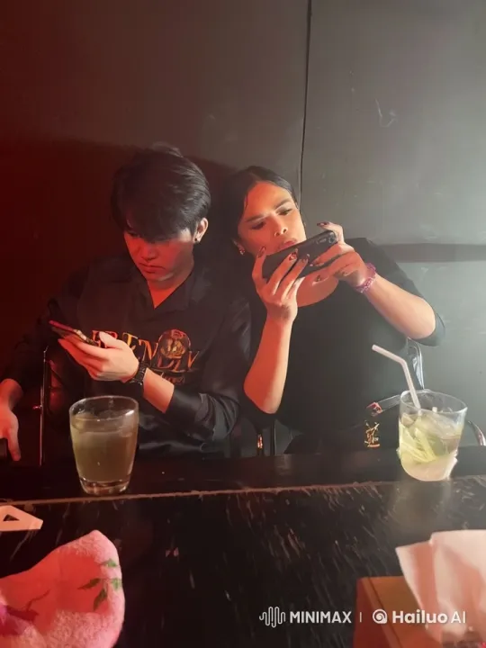 Martial Arts Duo Engages in Intense Bar Battle – AI Generated Video | Hailuo AI