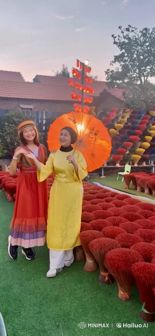 Traditional Vietnamese Dance with Live2D Animation – AI Generated Video | Hailuo AI